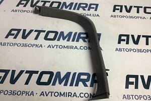 Накладка кришки багажника ліва Ford Focus 2 2005-2010 4M51N42907A