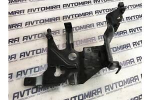 Кронштейн топливного фильтра Ford Focus 2 2005-2010 4M5Q9A072AH