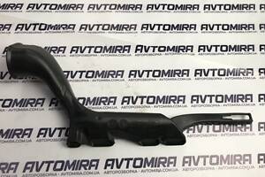 Воздуховод правый Ford Focus 2 2005-2011 3M5118C298