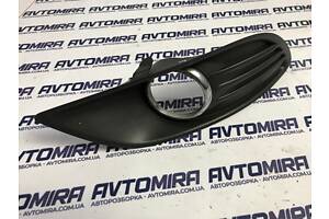 Рамка протитуманок ліва Ford Focus 2 2008-2010 1528561