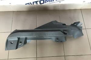 Направляюча шторки багажника ліва Ford Focus 2 HB 2005- 1706892