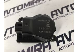 Моторчик заслонки отопителя Ford Focus 3 2011- 3M5H19E616AB