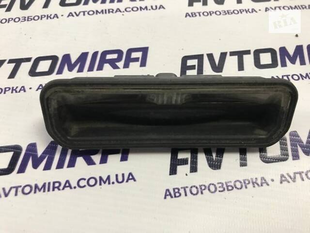 Кнопка открытия багажника Ford Focus 3 Wagon 2011-2017 BM5119B514AD