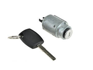 Ford Focus Mk2 2004-2012, личинка (вставка) замка капота