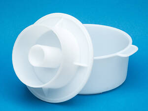 Форма для изготовления твердого и мягкого сыра с поршнем Ø 16 см на 1.5 кг сыра