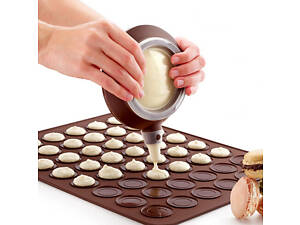 Форма силиконовая для выпечки «Macaroons» коврик 25х28 см (30 шт х 3,5 см) Коричневый