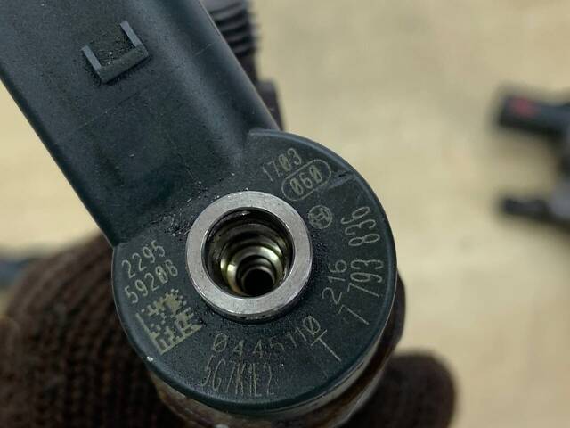 Форсунки для BMW X3 E83 2.0 3.0 d 04-06 - Фото 2