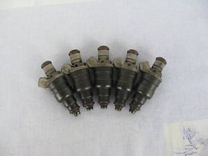 Форсунка 078133551D для Audi 80,100,A4,A6 -1.6 2.0 2.6 2.8