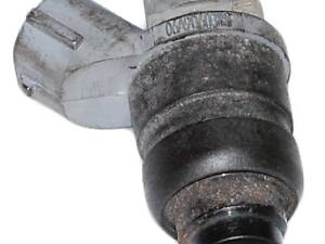 Форсунка бензин 06A906031BT VW Caddy III 04-15, Golf VI 09-14, Golf Plus 05-14, Golf V 03-09, Jetta V 05-10, PASSAT B6 0