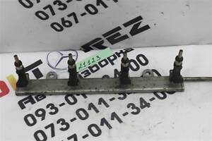 Форсунка бензинова Mitsubishi Outlander XL 05-09 1465A205