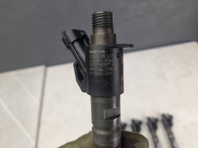 Форсунки для Volvo XC70 2.0 D 2010-2015 - Фото 2