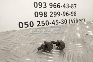 Форсунка омивача лобового скла 289308H910 Nissan X-Trail T30 2001-2007