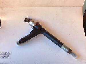 Форсунка Opel Combo C 1.7 CDTi 8973138614 Denso (2004-2011) Форсунка проверена, месяц гарантии, в наличии 1 штука.