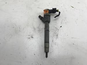 Форсунка впрыска топлива Оригинал. В идеале. Проверено. Гарантия. Пробег 63 тыс км HYUNDAI 338002A800