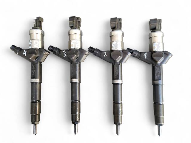 Форсунки Nissan Almera Tino 2.2 dCi 16600-AU600 - Фото 2