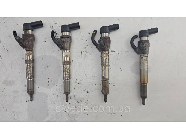 Форсунки Renault Megane 3 1,5 dCI 2012 гг 8200903034 - Фото 1