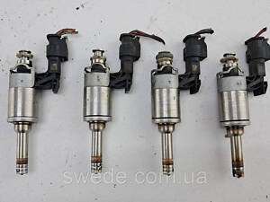 Форсунки Skoda Octavia 1.4 TSI 2013-2020 04E906036E
