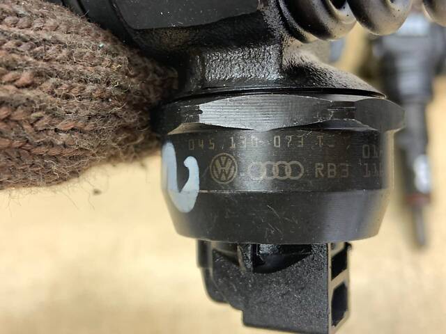 Насос форсунки для Audi A4 B5 1.9 TDI 00-01 - Фото 2