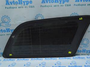 Форточка (глухое стекло) задняя левая Toyota Sequoia 2008-2022 (01) 627200c050