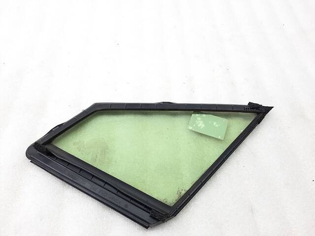 Стекло двери передней правой Subaru Crosstrek 2015-2017 61012VA300 Subaru Crosstrek - Фото 1