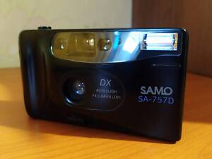 Фотоапарат SAMO SA757D auto flash Japan Lens плівкові лінзи Японія