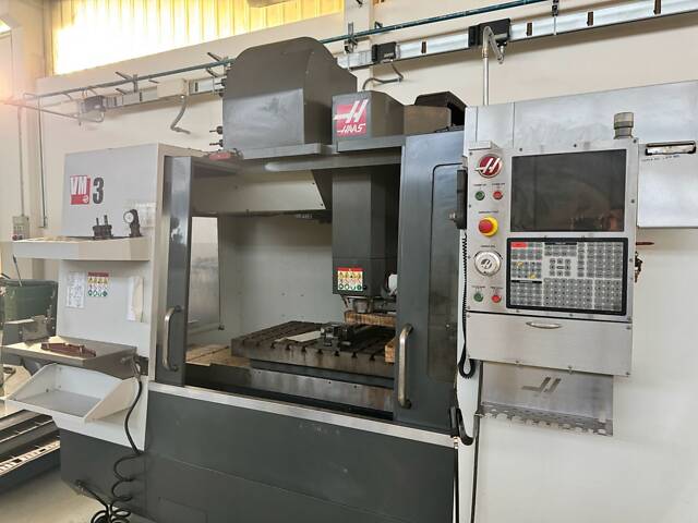 Фрезерний верстат з ЧПУ Haas VM-3 - Фото 3