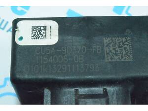 Fuel pump control реле топливного насоса Ford Escape MK3 13- (08) cu5a-9d370-fb