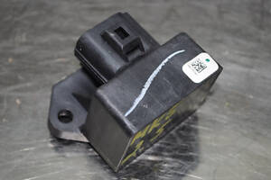 Fuel pump control реле паливного насоса заднє праве Ford Fusion mk5 13-20