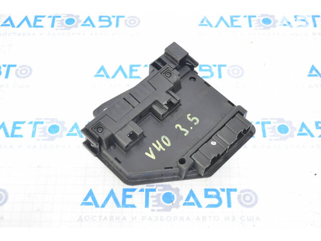 Fuse Box Relay Control Junction Block Toyota Camry v40