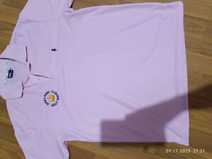 Футболки різних брендів