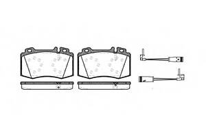 Гальмівні колодки пер. MB C32 AMG/E320-500 01>
