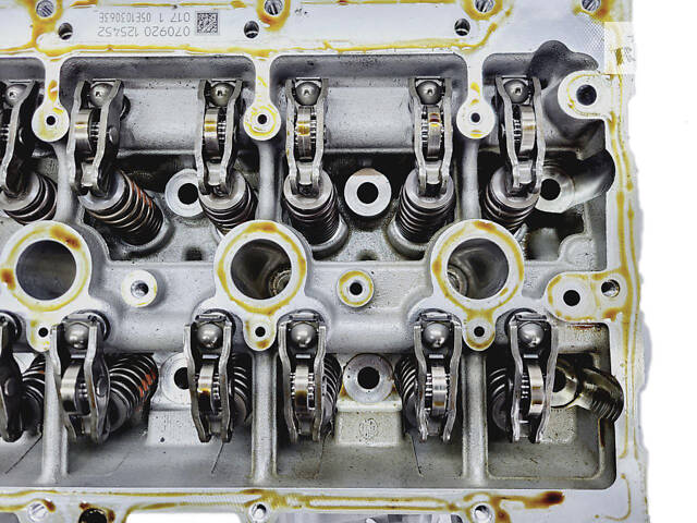 ГБЦ головка блока VW Polo 6 1.5 TSI 05E103404C - Фото 9