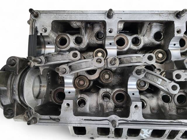 ГБЦ головка блока для Audi A8 2.5 TDI - Фото 6