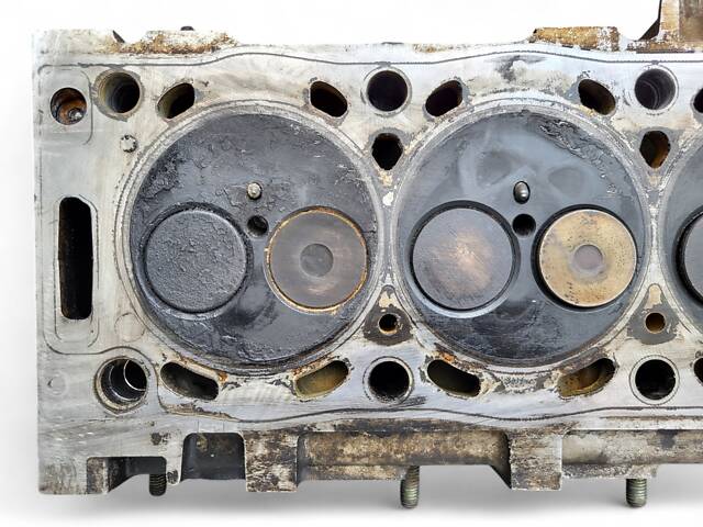 ГБЦ головка блока для Peugeot 206 2.0 HDI - Фото 6