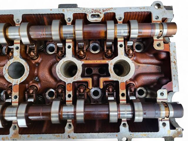 ГБЦ головка блока для Renault Scenic 1.8 16V - Фото 7