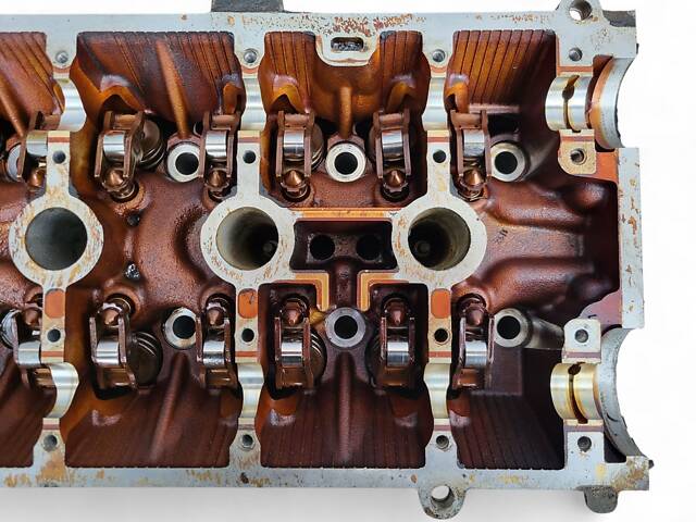 ГБЦ головка блока для Renault Scenic 1.8 16V - Фото 9