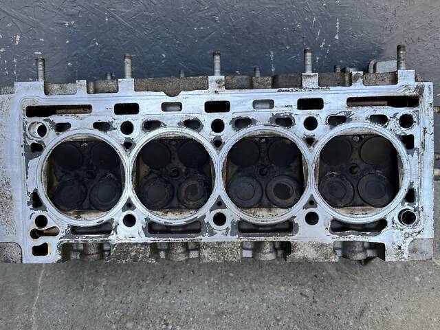 ГБЦ головка блока для Renault Megane 1.8 16V - Фото 6