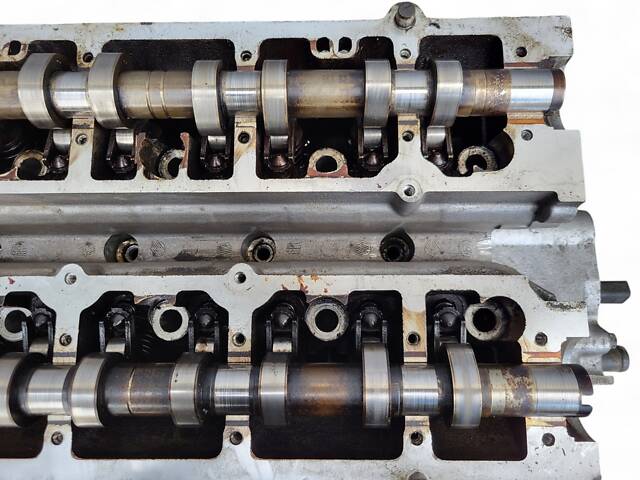 ГБЦ головка блока для Renault Laguna 2 2.0 16V IDE - Фото 9