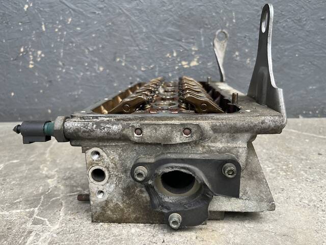 ГБЦ головка блока для VW Volkswagen Bora 1.4 16V - Фото 2