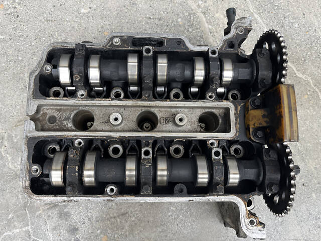 ГБЦ головка блока Opel Corsa C 1.0 12V - Фото 2