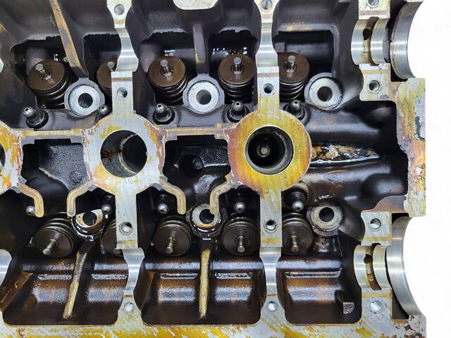 ГБЦ головка блока Renault Scenic 1.6 16V с фазорегулятором - Фото 13