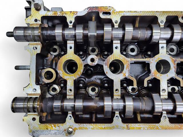 ГБЦ головка блока Renault Clio 3 1.6 16V с фазорегулятором - Фото 6