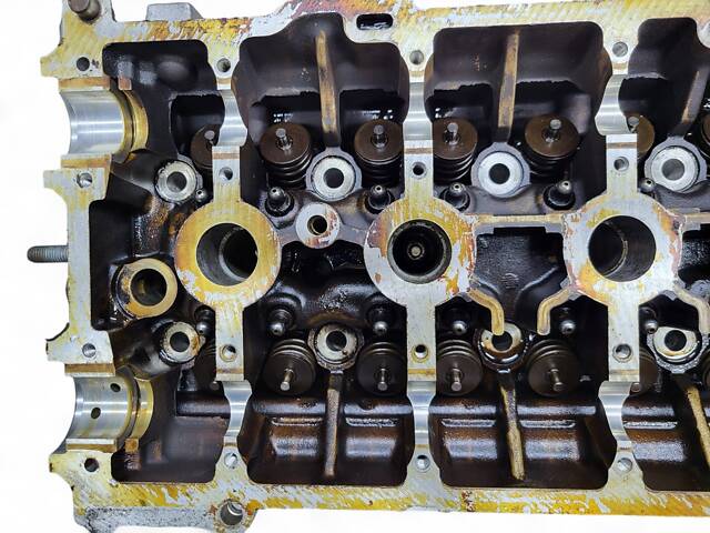 ГБЦ головка блока Renault Kangoo 2 1.6 16V с фазорегулятором - Фото 12