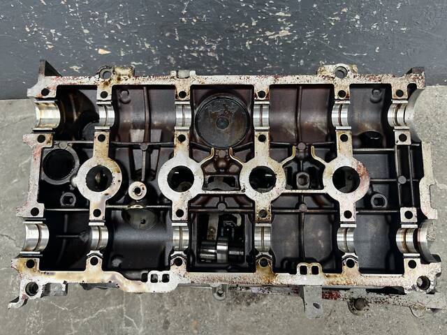 ГБЦ головка блока Renault Laguna 3 1.6 16V з фазорегулятором - Фото 6