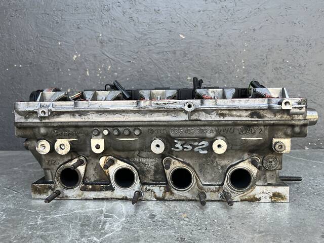 ГБЦ головка блока Audi A4 B7 2.0 TDI 2004-2008 - Фото 1