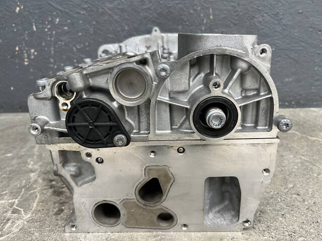 ГБЦ головка блока VW Polo 6 1.5 TSI 05E103404C - Фото 4