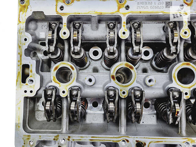 ГБЦ головка блока Seat Leon 3 1.5 TSI 05E103404C - Фото 8