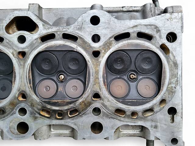 ГБЦ головка блока Suzuki Wagon R+ 1.3 16V 1110054G02 - Фото 9