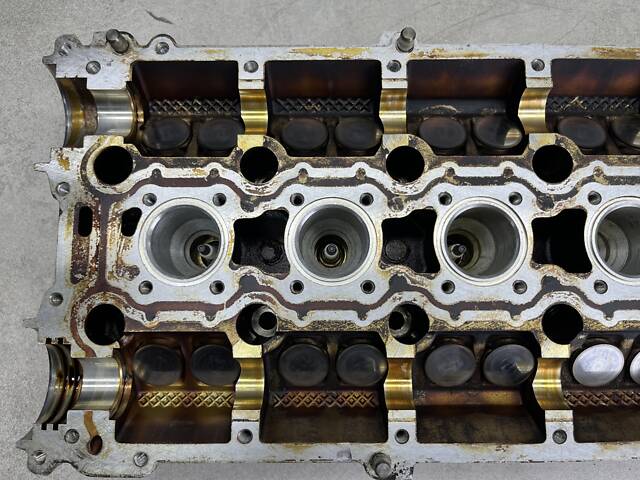 ГБЦ головка блока Volvo S80 2.9 - Фото 5