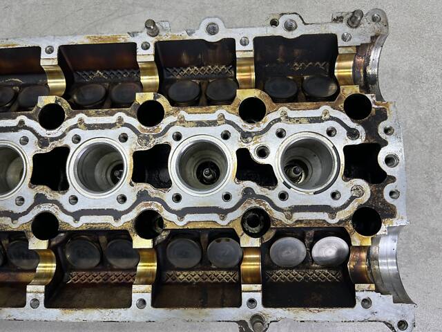 ГБЦ головка блока Volvo S80 2.9 - Фото 6